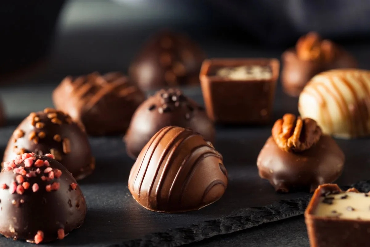 Read more about the article Resep Cokelat Praline Isi Kacang yang Mudah Dibuat