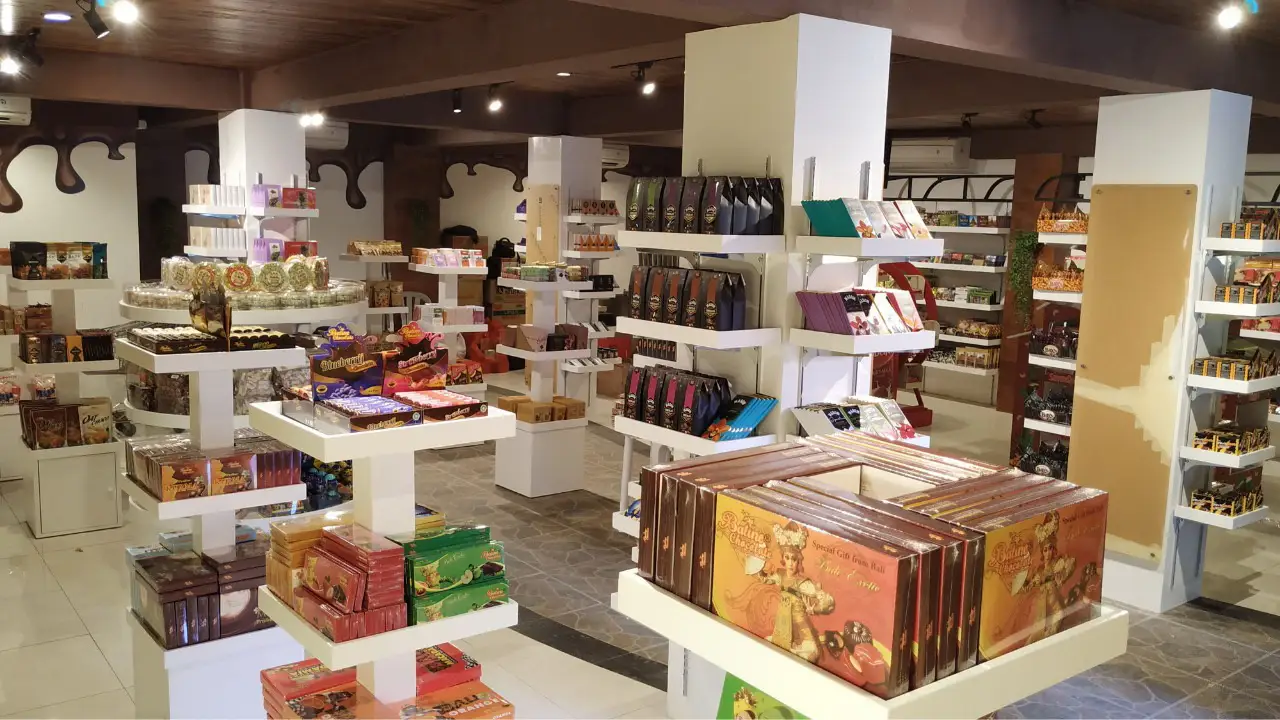 Read more about the article Jelajahi Kota Cokelat: Destinasi Wisata yang Wajib Dikunjungi